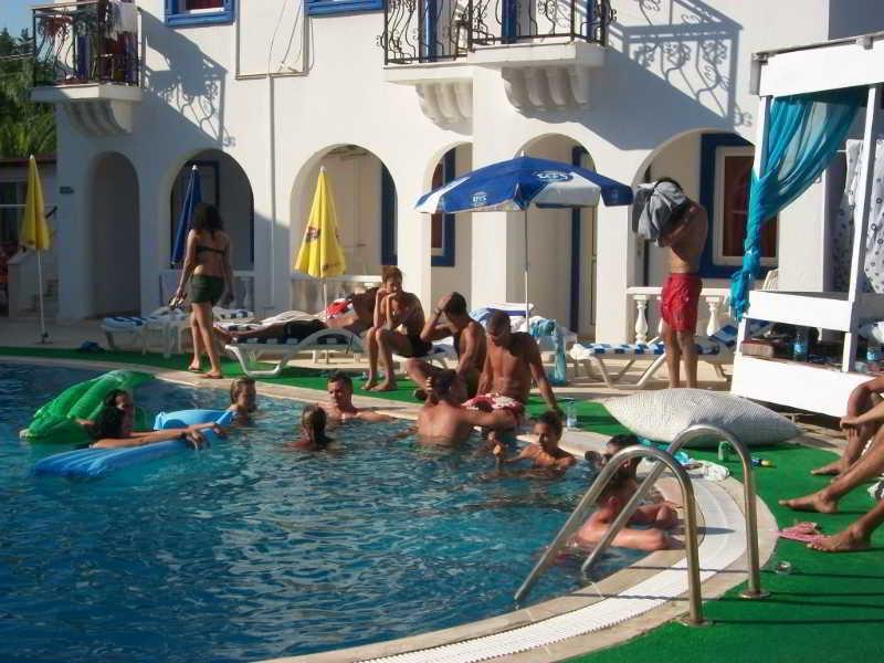 Kalender Hotel Bodrum Kültér fotó